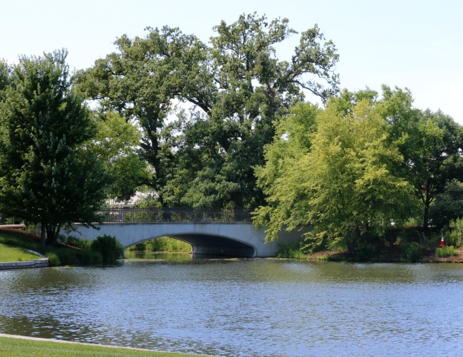 Forest Park in St. Louis Bridge