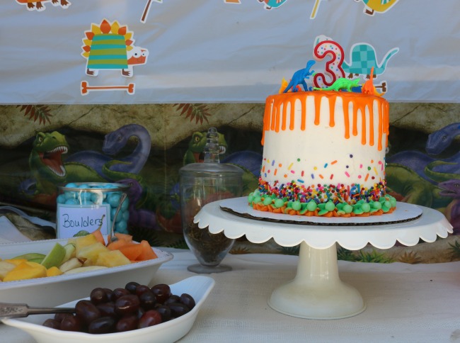 Dinosaur Birthday Cake 