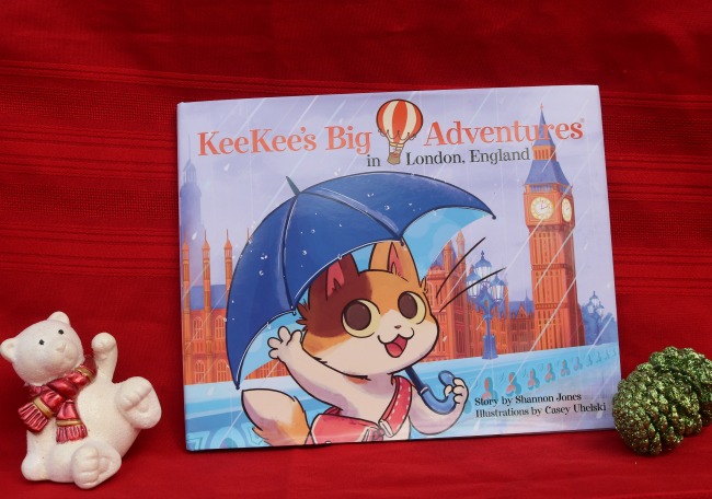 KeeKees Big Adventures in London, England 