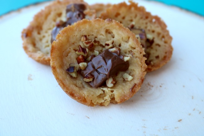 Caramel-Pecan-Cookies-Recipe